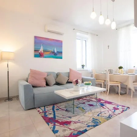 Ms 3Br Apartment Near Kolovare Beach Zadar Exterior photo