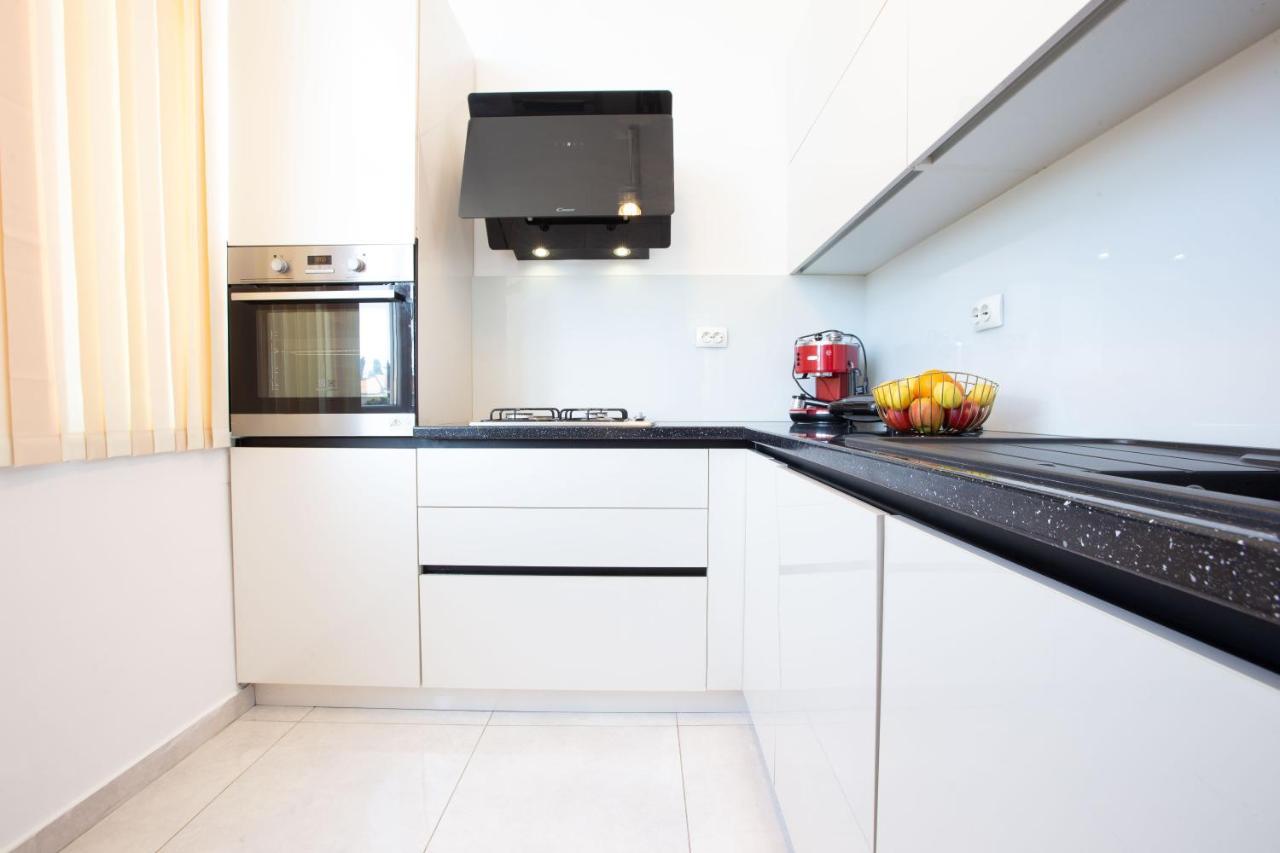 Ms 3br Near Kolovare Appartement