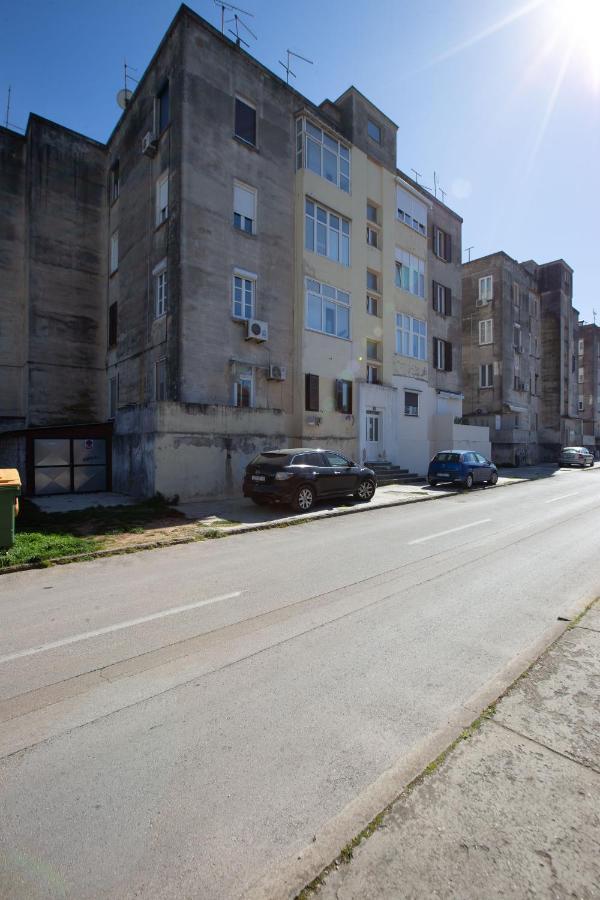Ms 3br Near Kolovare Appartement